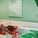 Lyf Gambetta Lejlighedshotel Paris
