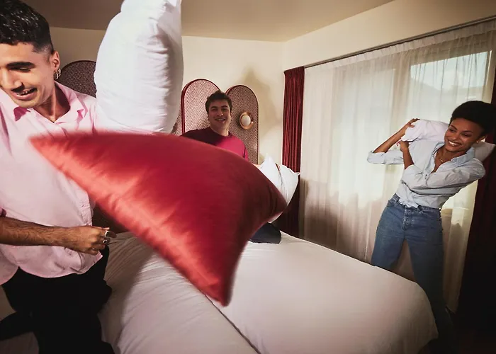 Lyf Gambetta Apart-hotel Paris