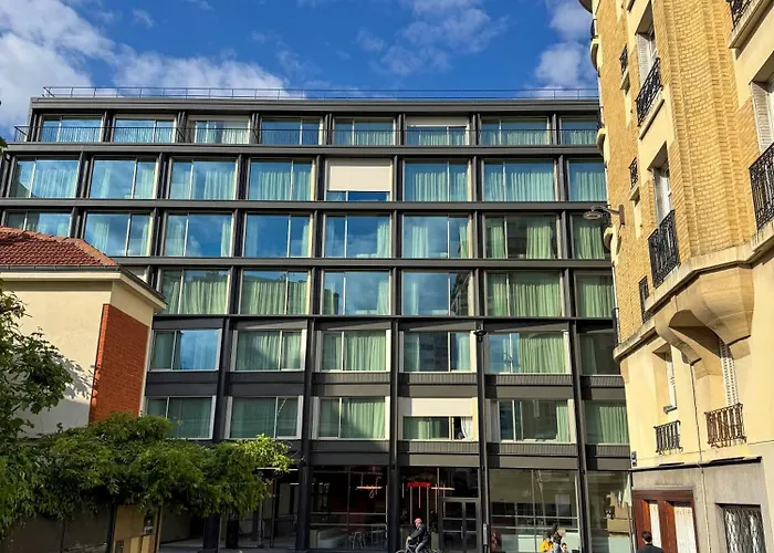 Lyf Gambetta Apart-hotel 4*
