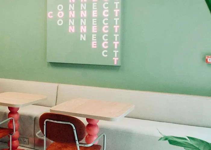 Lyf Gambetta Apart Otel Paris