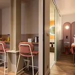 Lyf Gambetta Apart Otel Paris