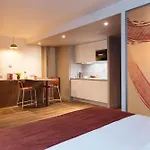 Lyf Gambetta 4* Paris