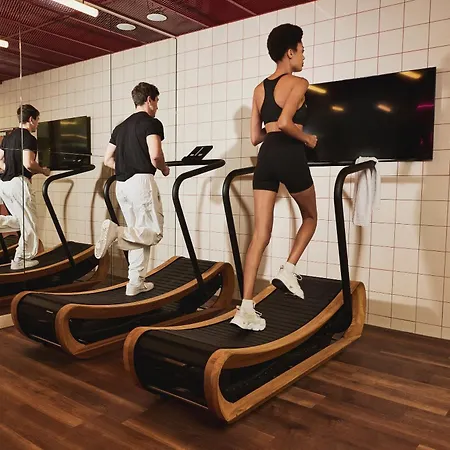 Lyf Gambetta Aparthotel 4*