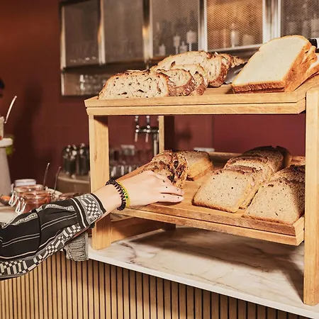 Lyf Gambetta Apartmanhotel 4*