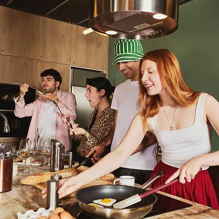 Lyf Gambetta Apartmanhotel 4*