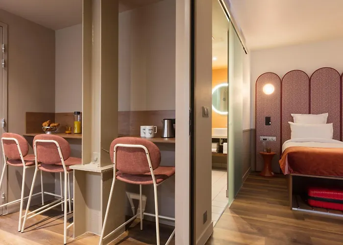 Lyf Gambetta Aparthotel Paris